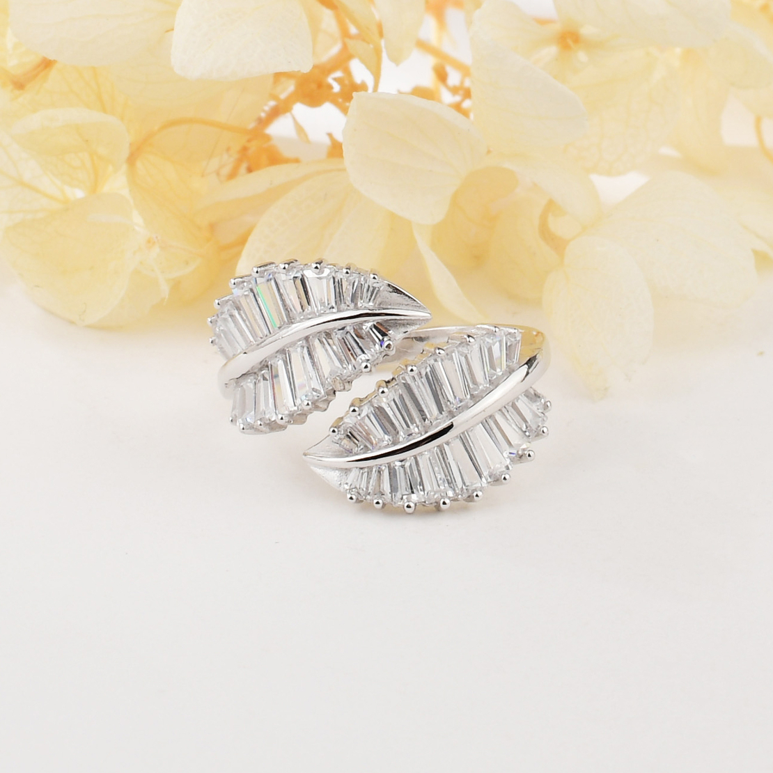 Сребърен пръстен кристални листа| колекция Delicate Silver