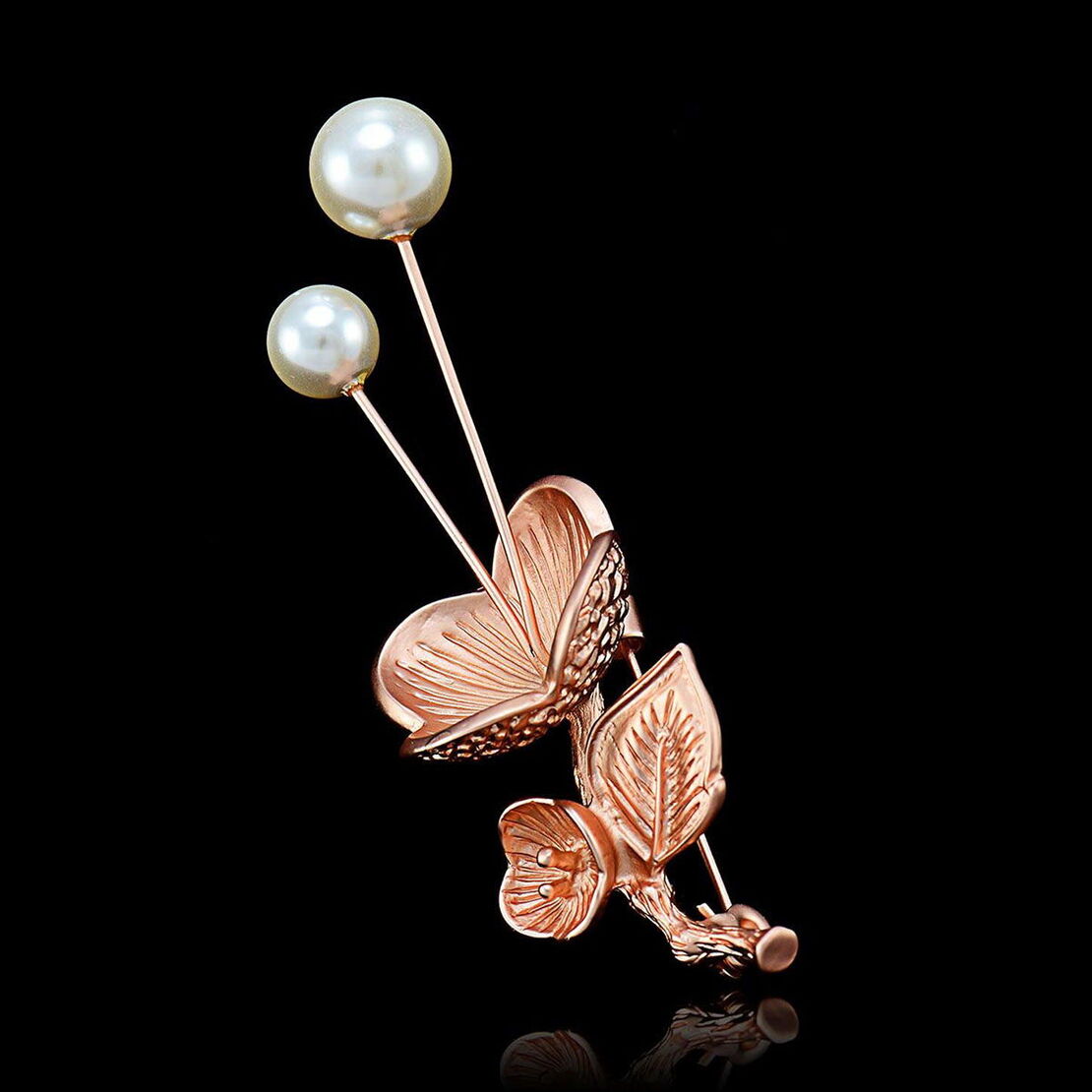 Брошка розово позлатяване Цъфнала клонка с перли Swarovski | Колекция Rose Gold