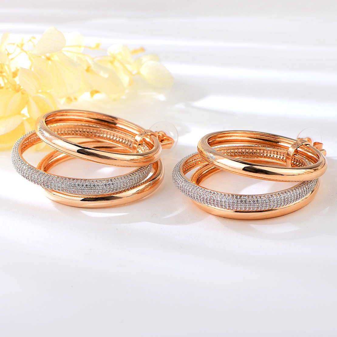 Обеци розово позлатяване тройни халки 2000004021597 | Колекция Rose Gold