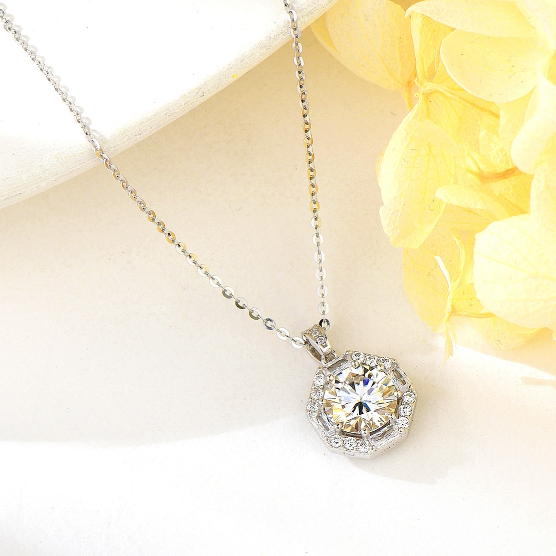 SILVER NECKLACE MOISSANITE