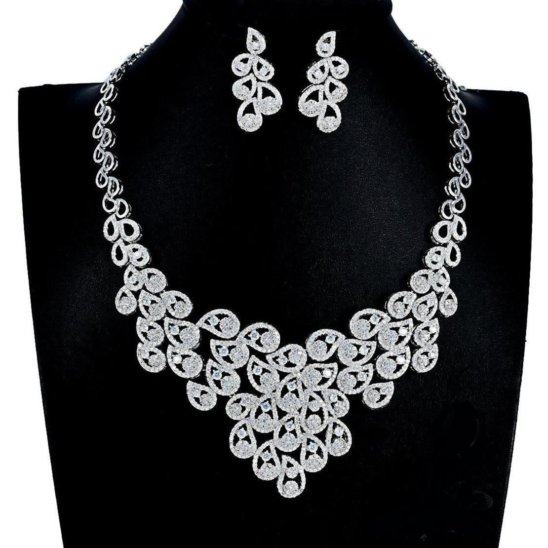 Комплект бяло позлатяване 'Капки' с крситали Swarovski - LSS50