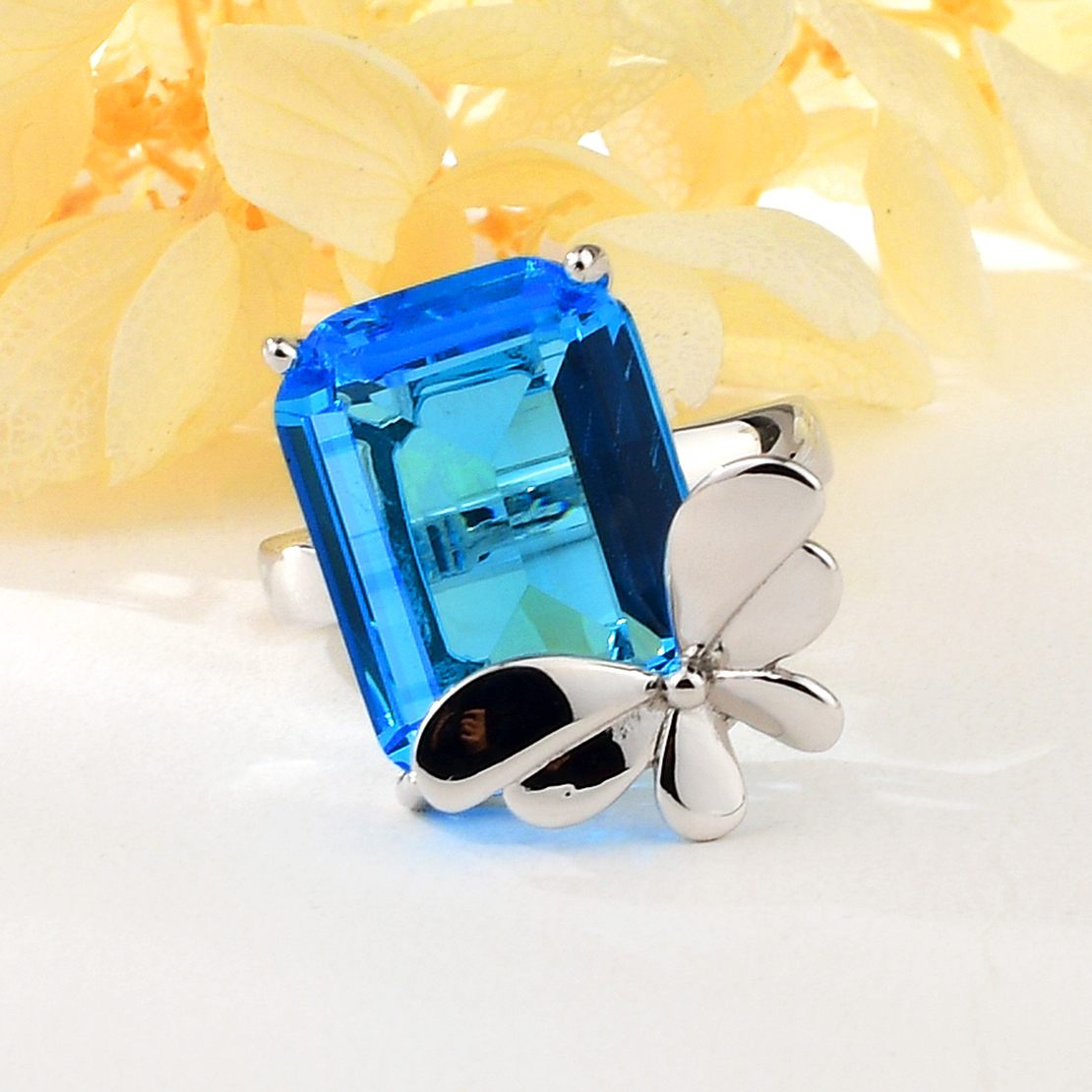 RING PLATINUM PLATED SILVER BLUE CUBIC ZIRCONIA