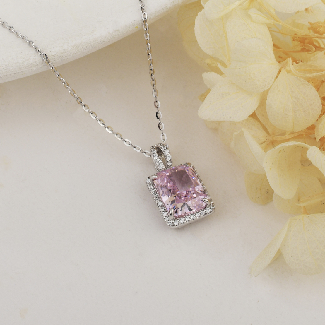 PINK SHINE CRUSHED ICE NECKLACE