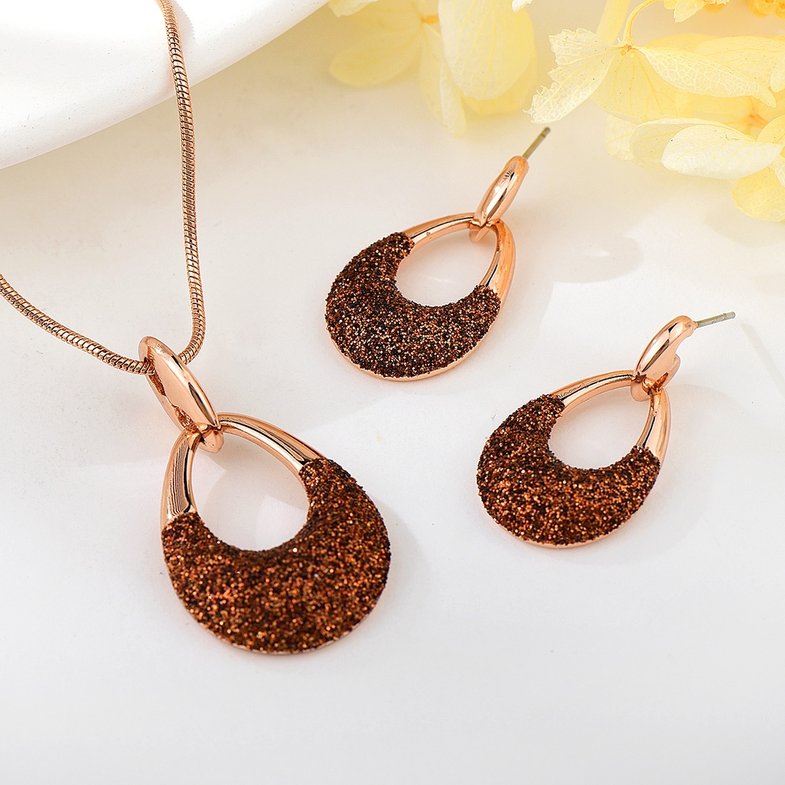 Комплект розово позлатяване червен кристален прашец | Колекция Rose Gold