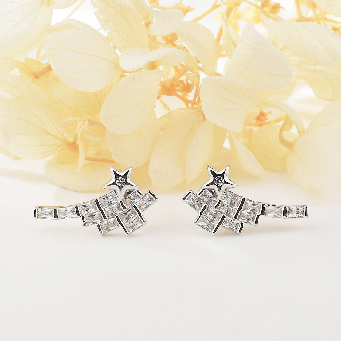 Ежедневни сребърни обеци звезди | колекция Delicate Silver