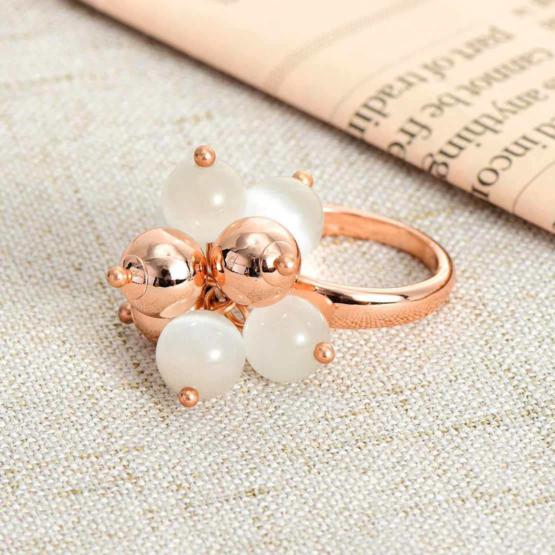 Пръстен розово позлатяване с камък котешко око T105342R-W | Колекция Rose Gold