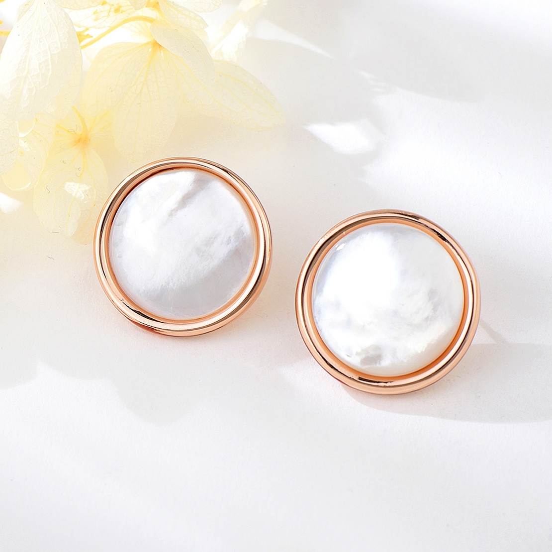 Обеци розово позлатяване със седеф 2000000084299 | Колекция Rose Gold