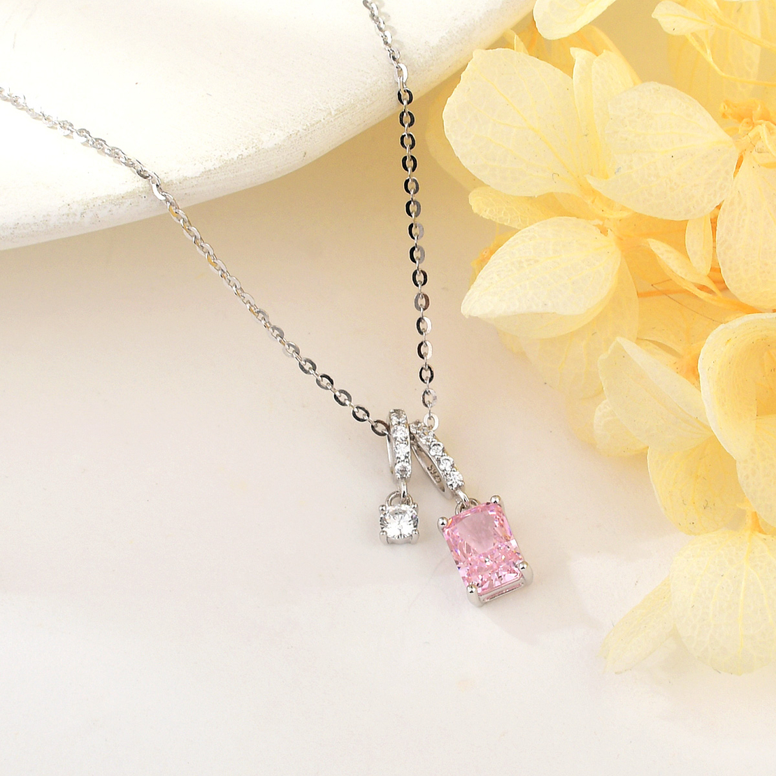 PINK SHINE CRUSHED ICE NECKLACE