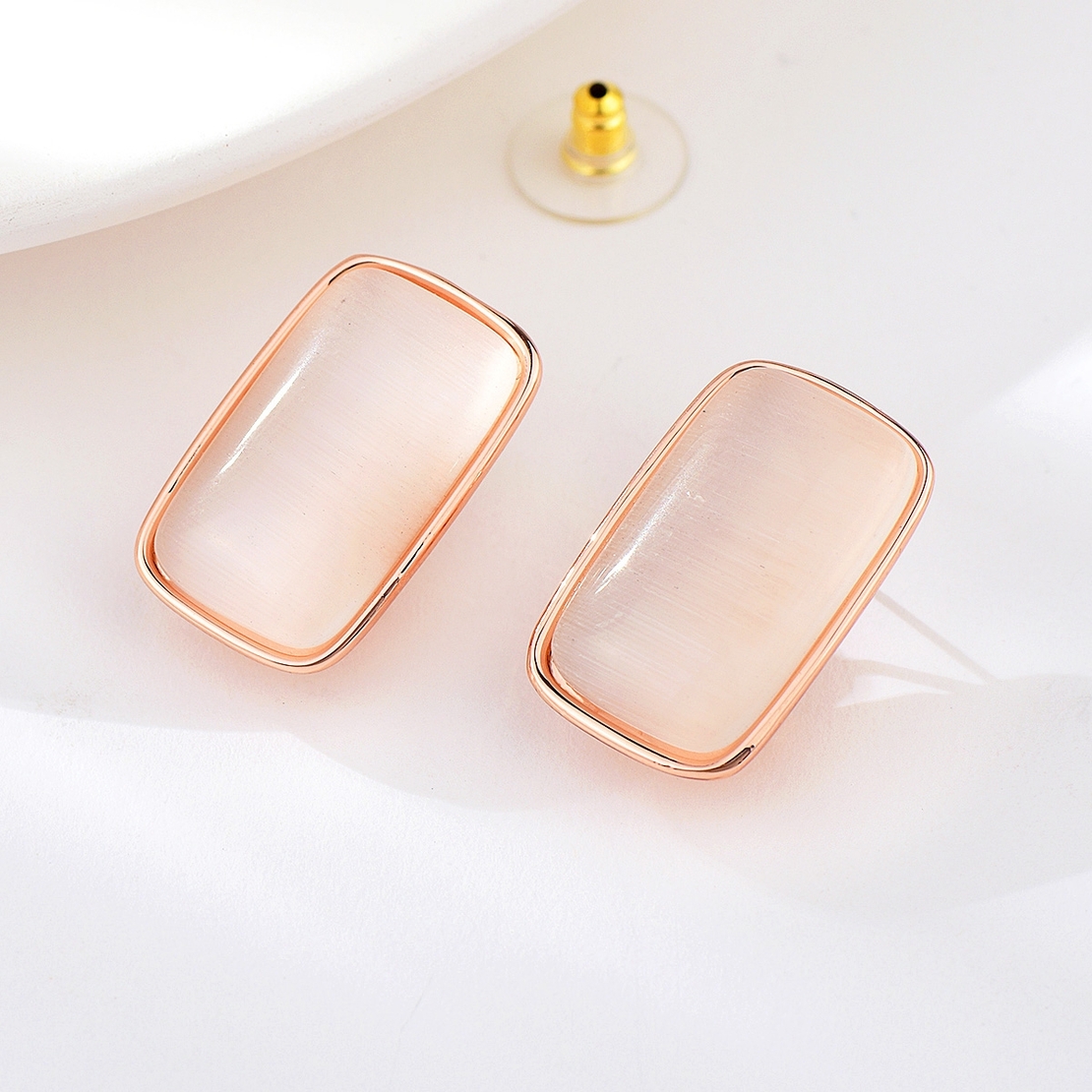 Обеци розово позлатяване правоъгълни котешко око | Колекция Rose Gold
