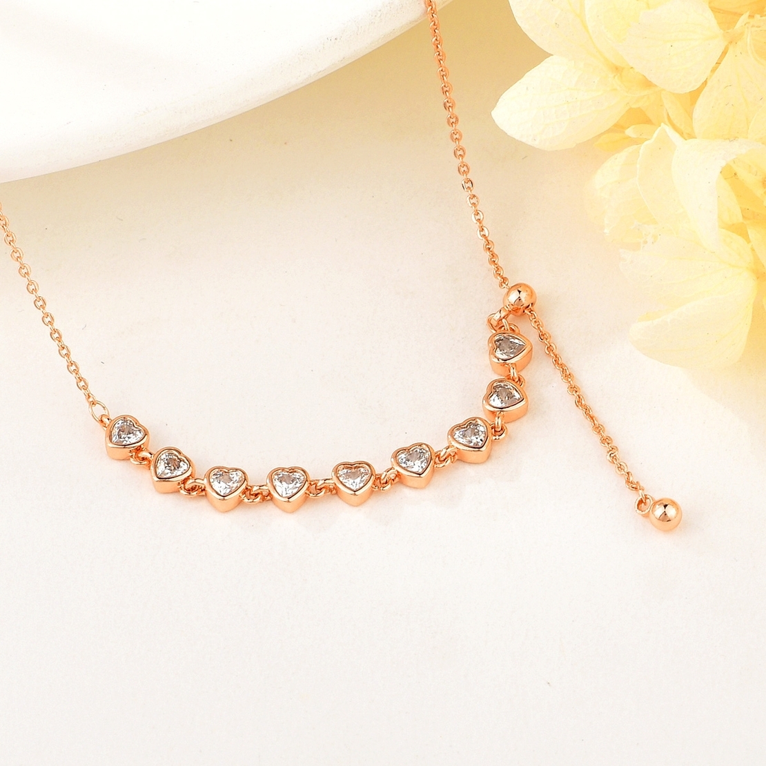 HEART NECKLACE ROSE GOLD PLATING