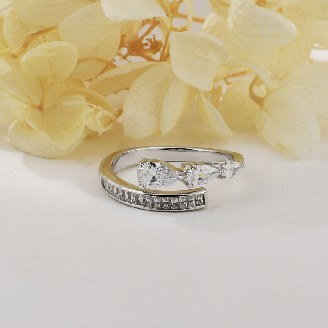 Сребърен пръстен JL070536B | колекция Delicate Silver