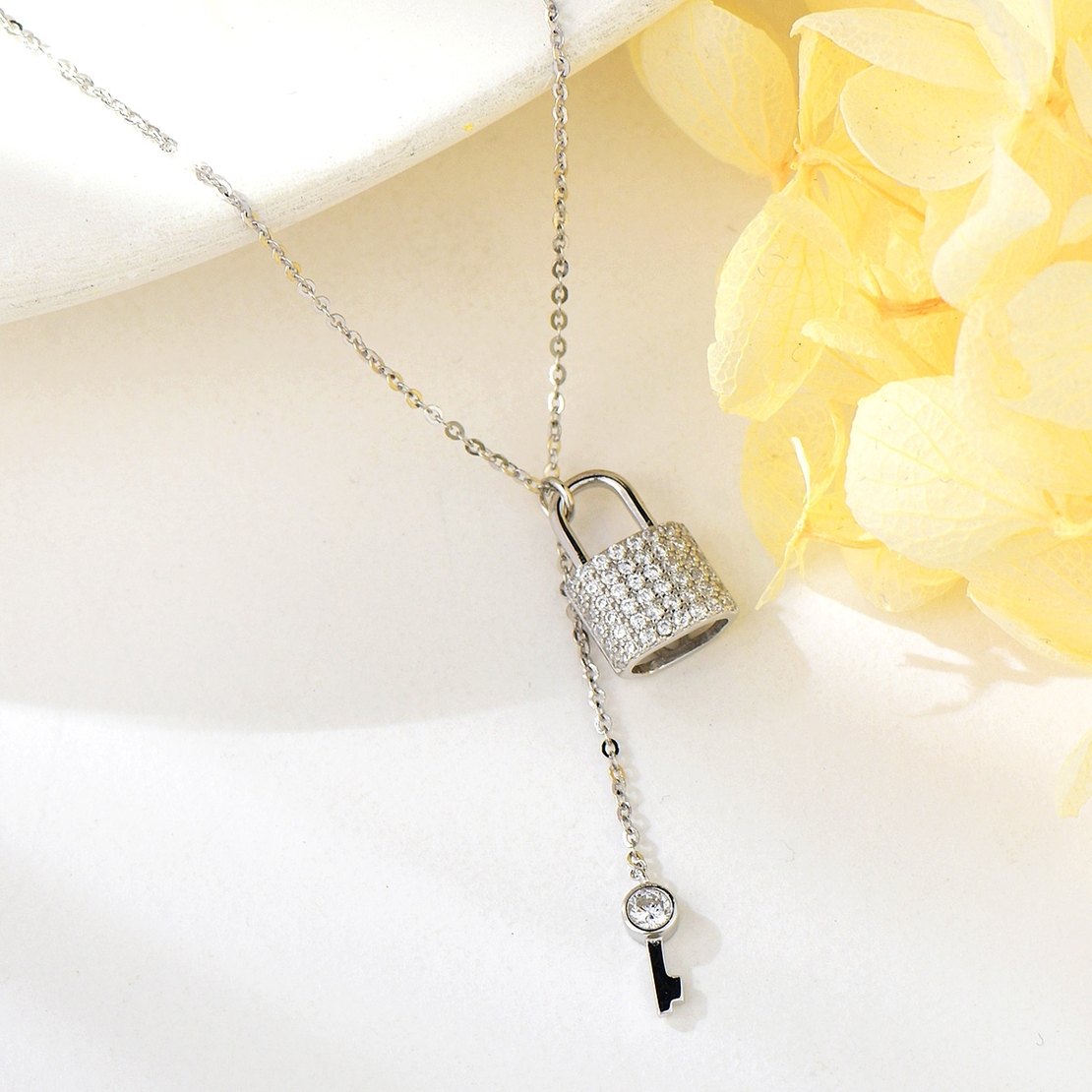 Сребърно колие катинар с ключ | колекция Delicate Silver