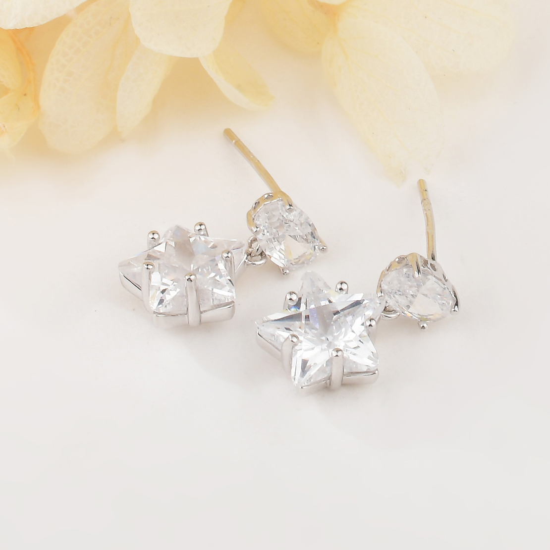 Ежедневни сребърни обеци звезди 2700000062555 | колекция Delicate Silver