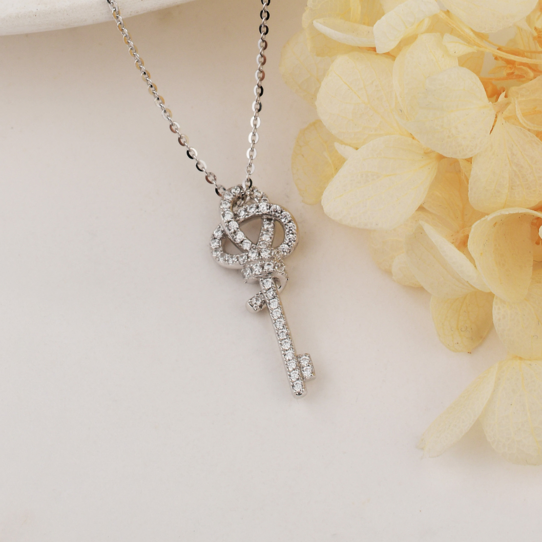 Нежно сребърно колие ключ | колекция Delicate Silver