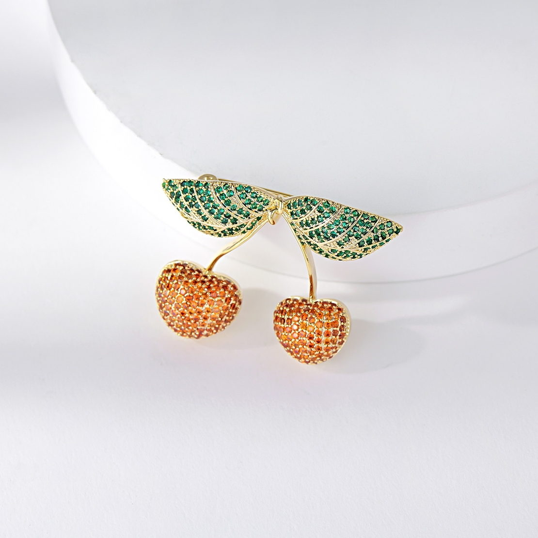 Брошка жълто позлатяване 'Череши' 18K кристали Swarovski