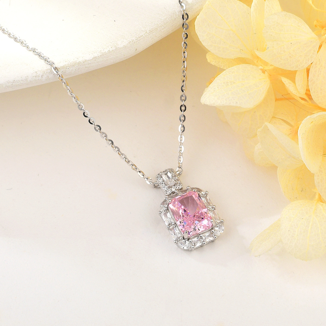 PINK SHINE CRUSHED ICE NECKLACE