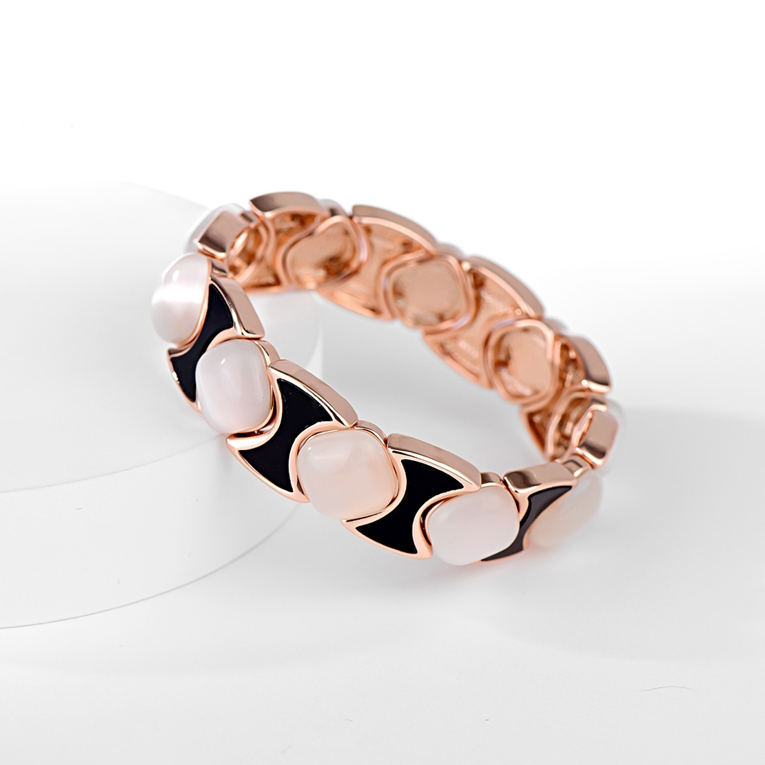 Гривна розово позлатяване черно-бял контраст | Колекция Rose Gold