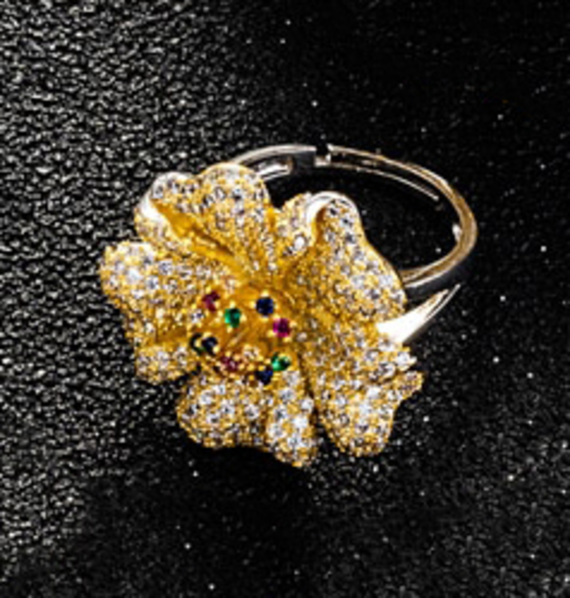 BEAUTIFUL FLOWERS RING WHITE GOLD PLATING