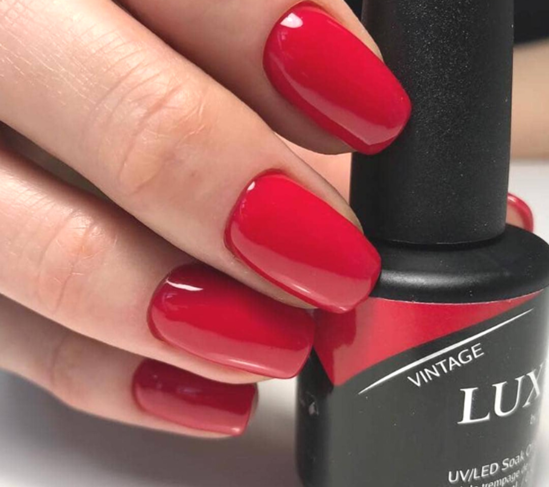 Гел лак Luxio Passion 704