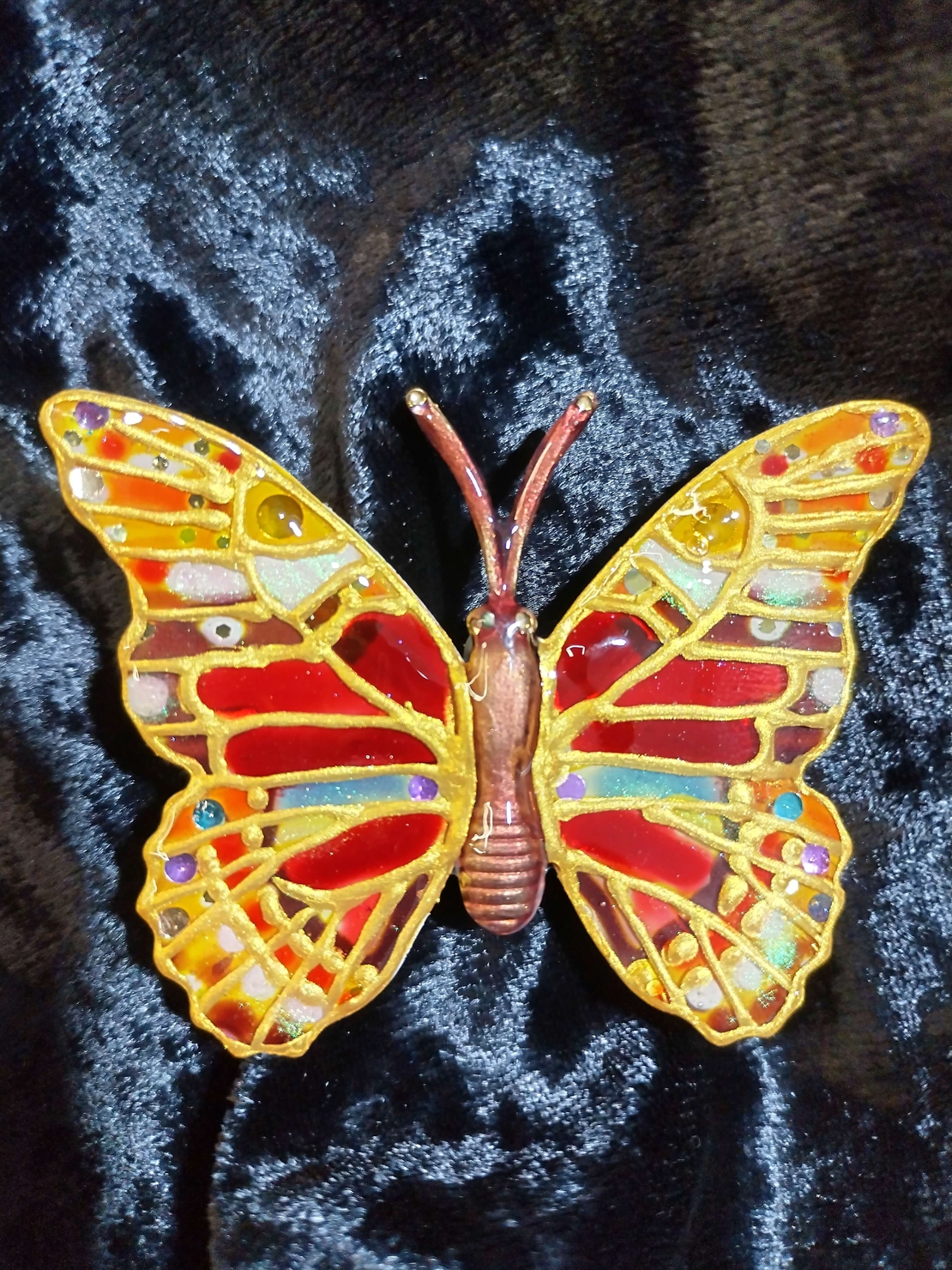 Червена пеперуда 🦋