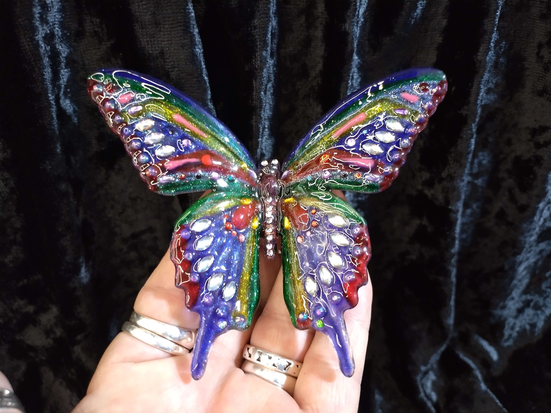 Голяма пеперуда