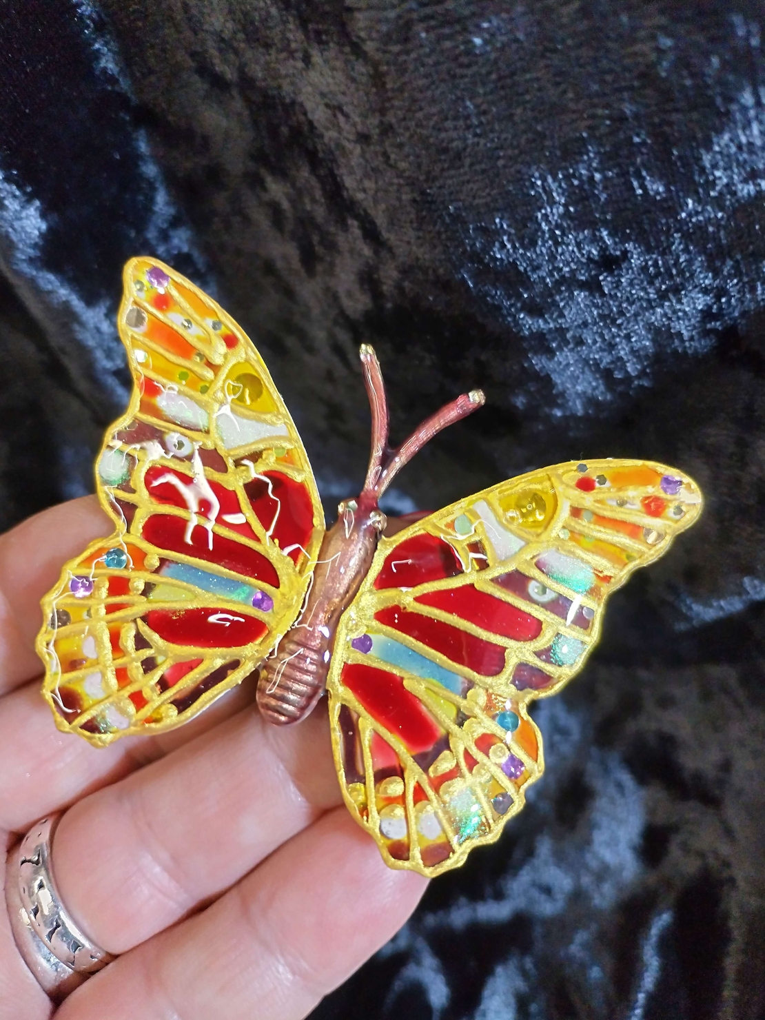 Червена пеперуда 🦋