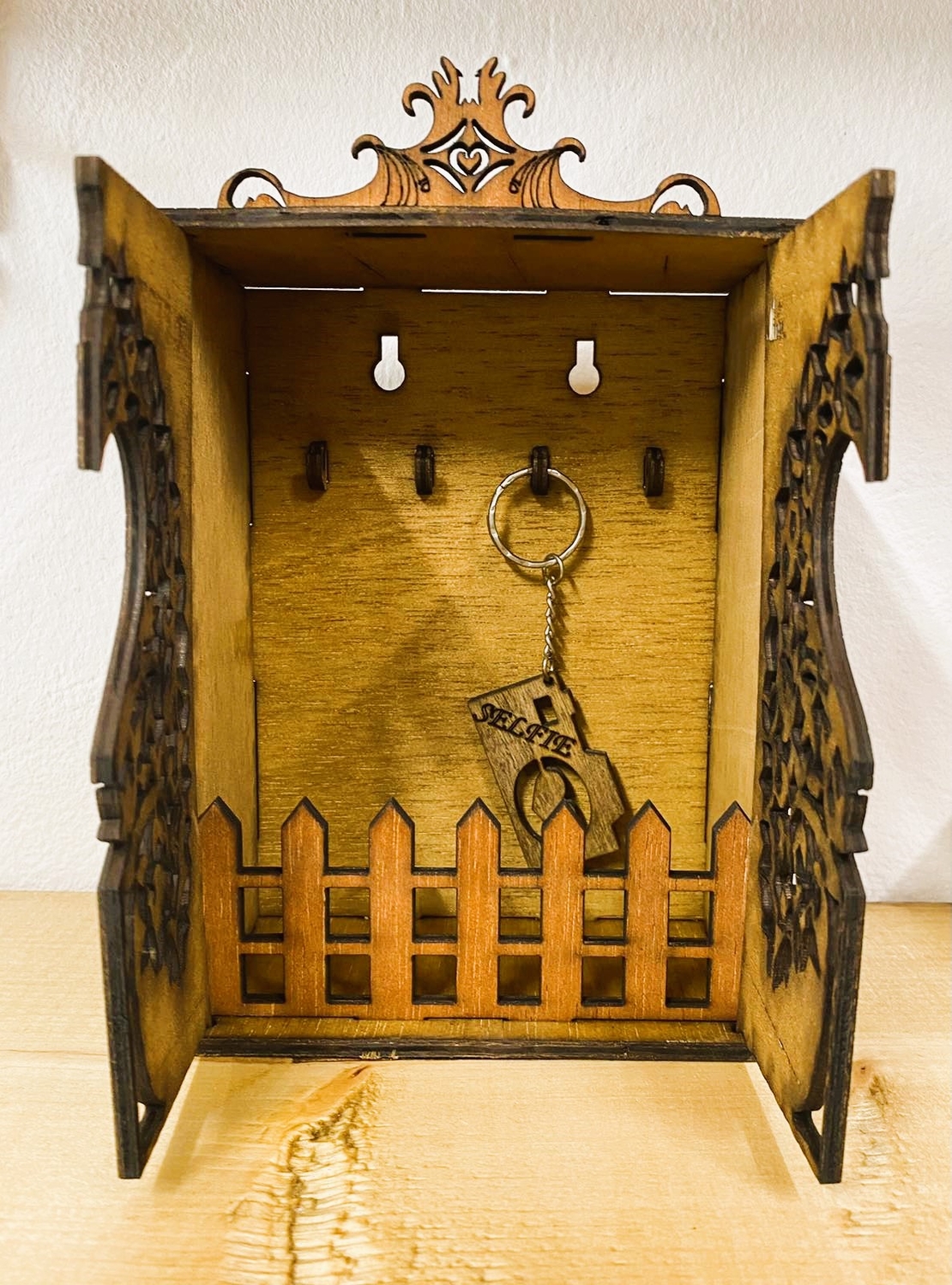 🗝🔑МАЛКА ПЕРСОНАЛНА КЪЩИЧКА ЗА КЛЮЧОВЕ🔑🗝