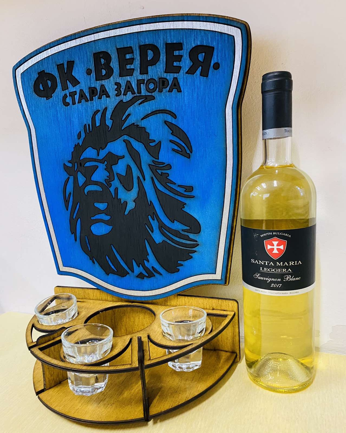 Тематичен мини бар за бутилка алкохол- Верея