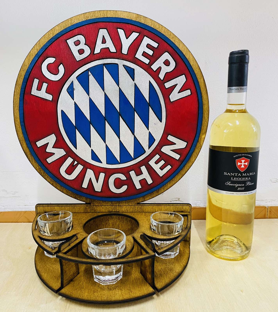 Тематичен дървен мини бар - Bayern München