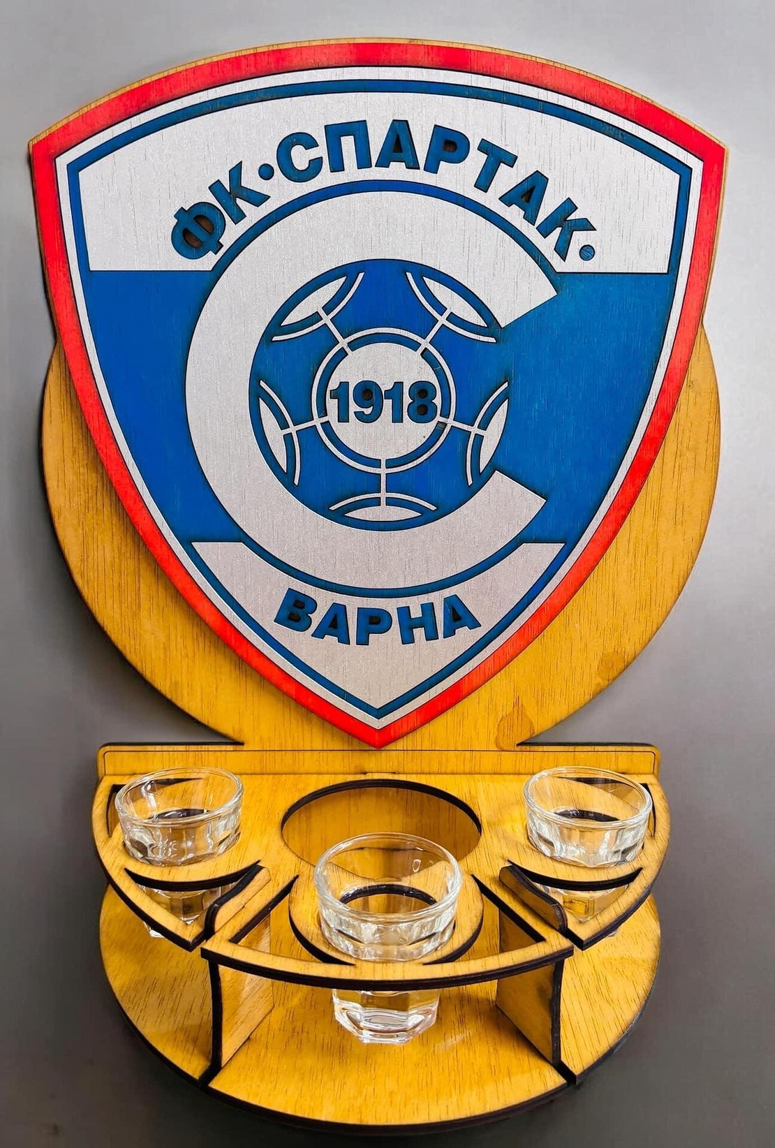 Тематичен дървен мини бар за бутилка алкохол - Спартак Варна