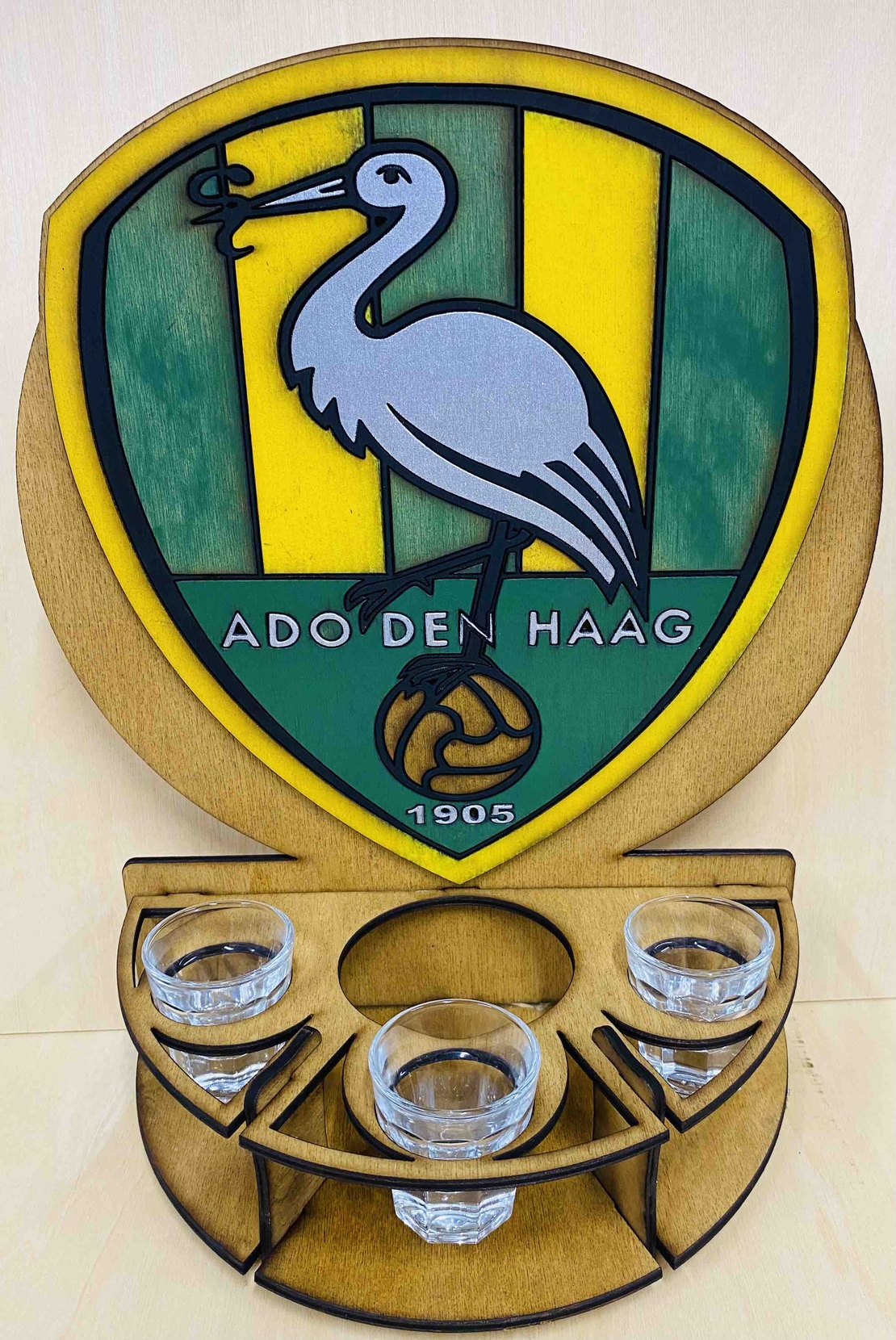 Тематичен мини бар за бутилка алкохол- Ado Den Haag