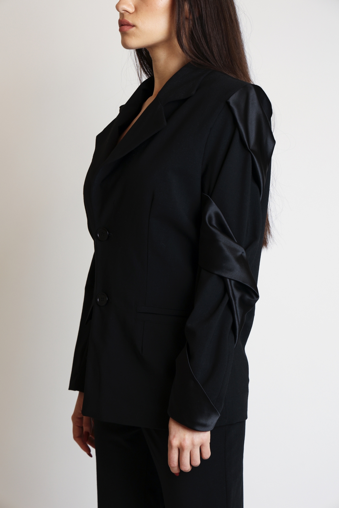 ESTER BLAZER