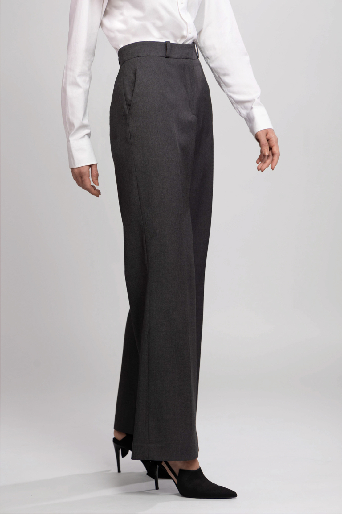 AMARA GREY TROUSERS
