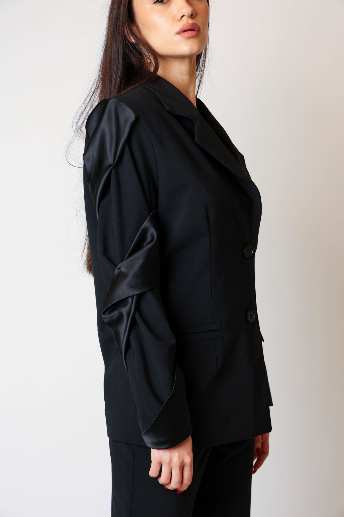 ESTER BLAZER