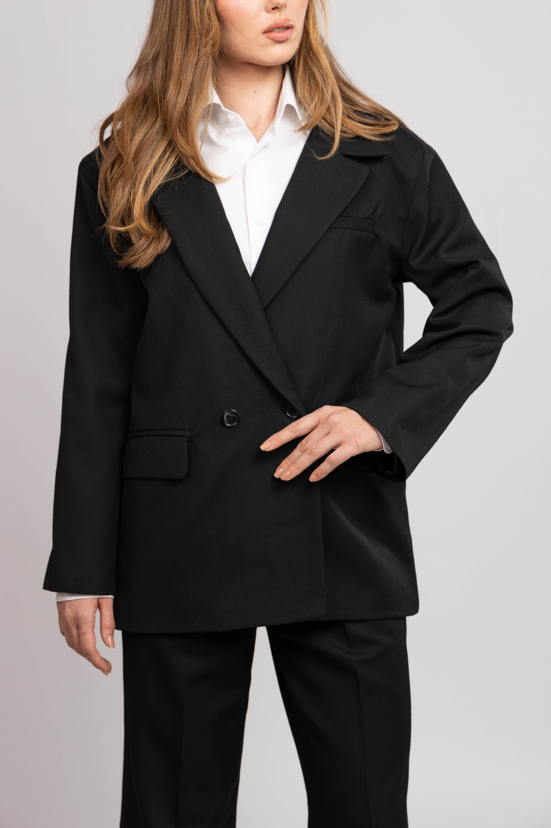 AMARA BLACK BLAZER