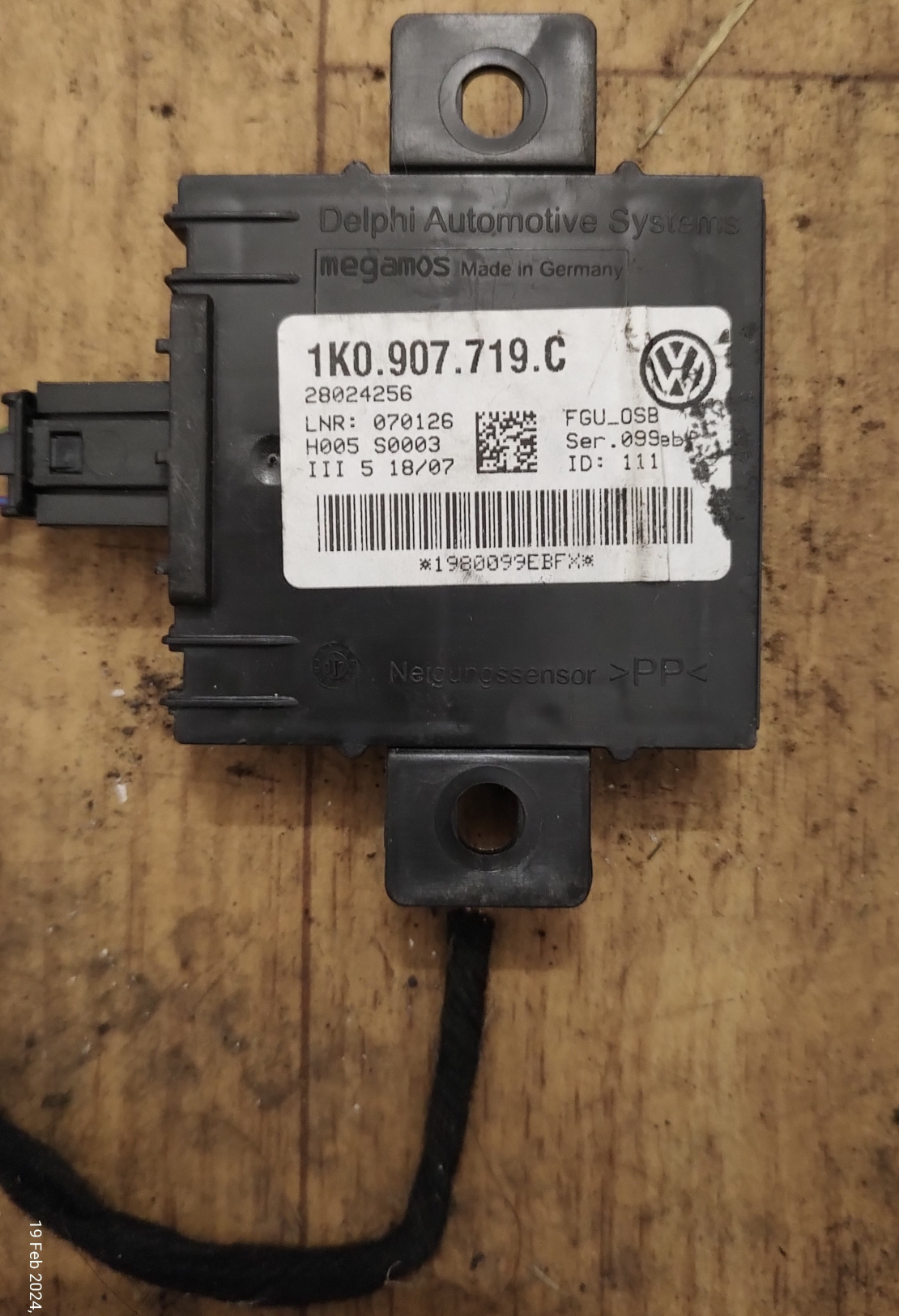 Контрол модул аларма за VW Golf V, Audi A3 / 1K0.907.719.C