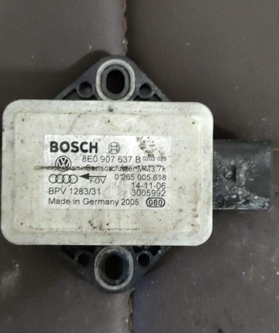 Сензор ESP за Audi A4 B7 /  8E0 907 637 B