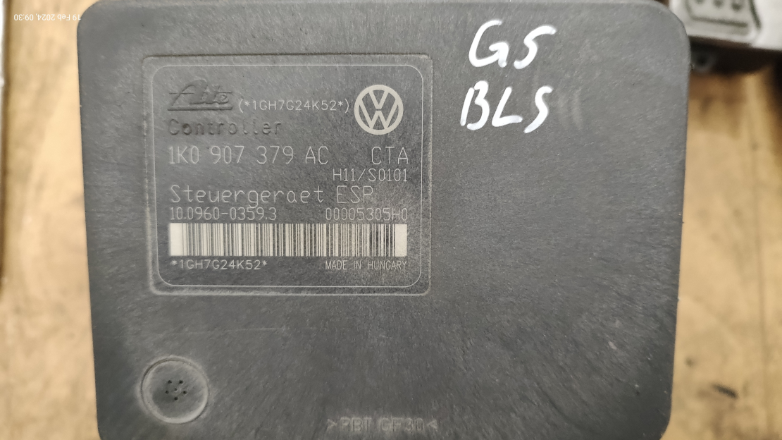 ABS Модул VW Golf 5 / 1K0 614 517 AF, 1K0 907 379 AC
