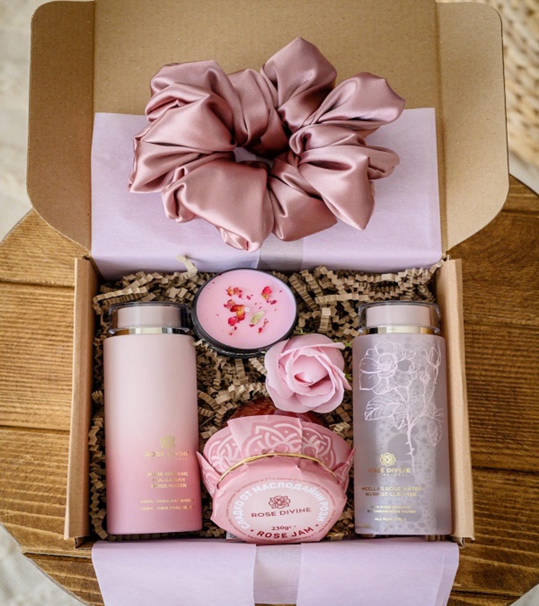 Lady Box Sentterra – Пълен козметичен комплект за цялостна грижа за лице и тяло