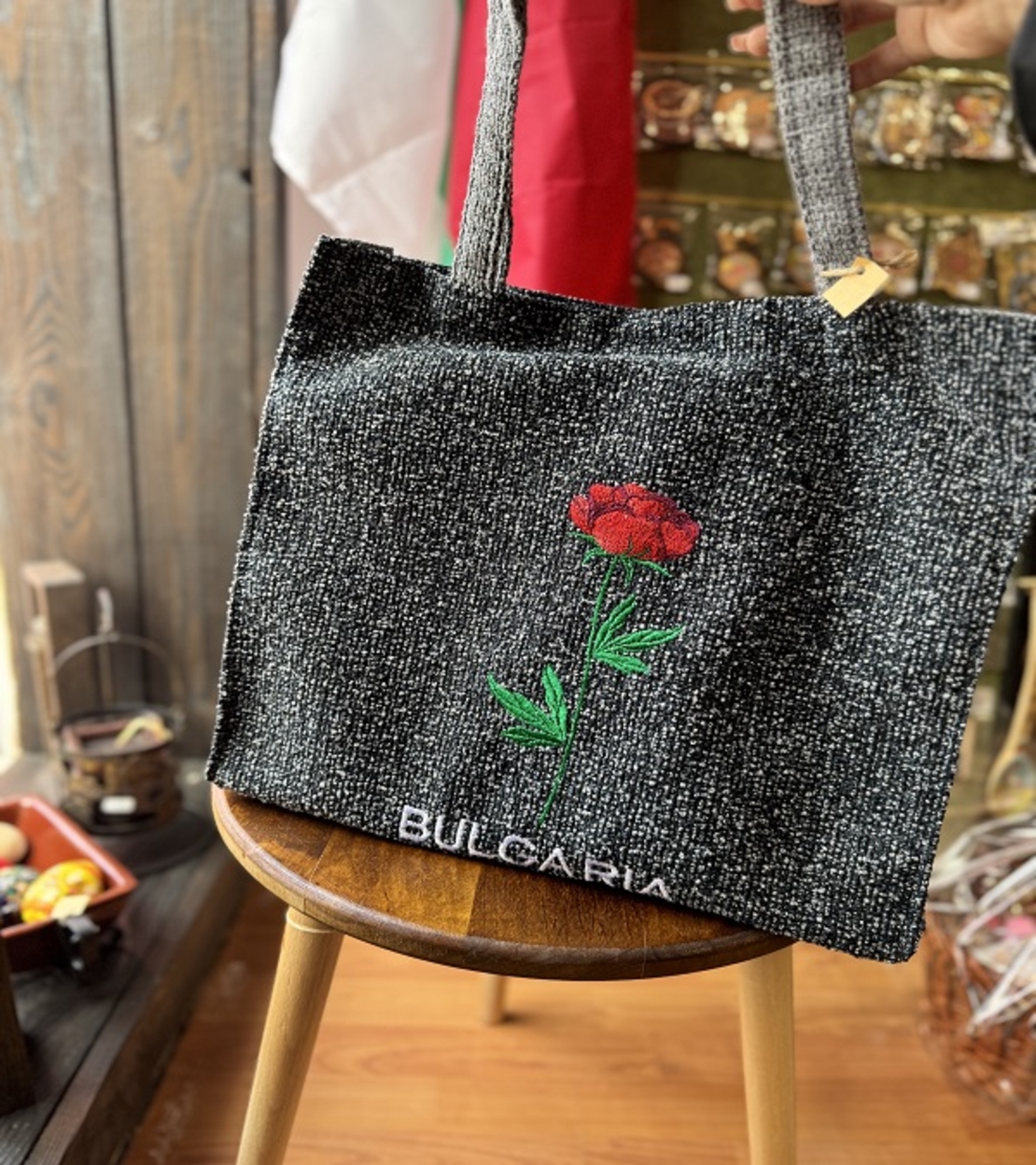 Тъкана чанта „Етно Роза“ с меланжирана текстура – модел „Heritage“