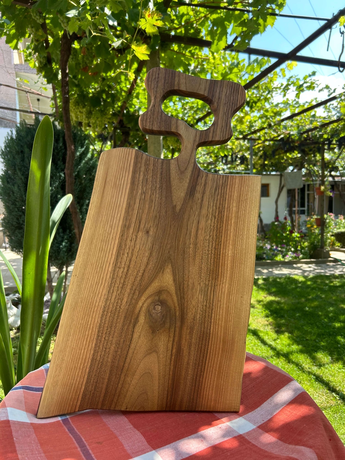 Дървена дъска за рязане от орех