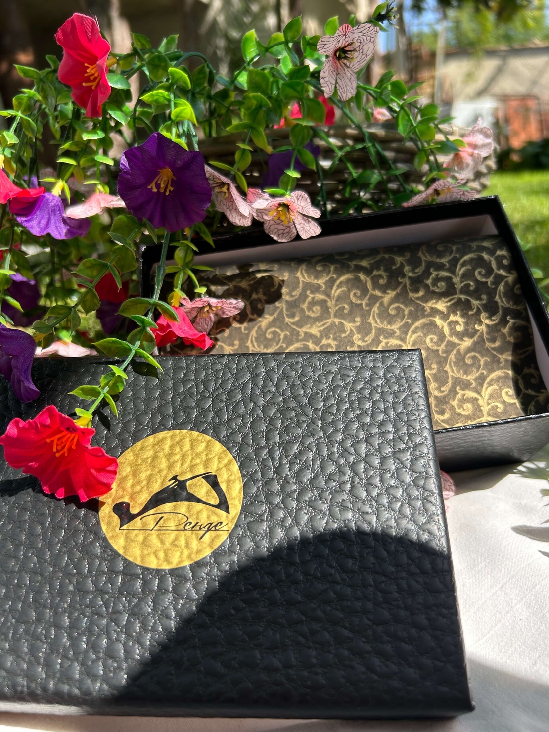 Луксозен дървен пепелник “Ренде“ с четчица – стил за пушачи на пури