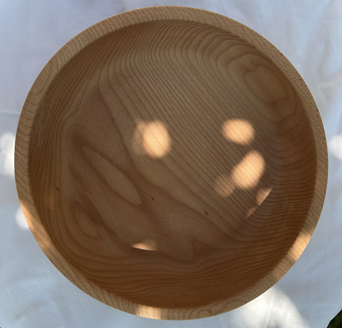 Ръчно изработена дървена купа от бук