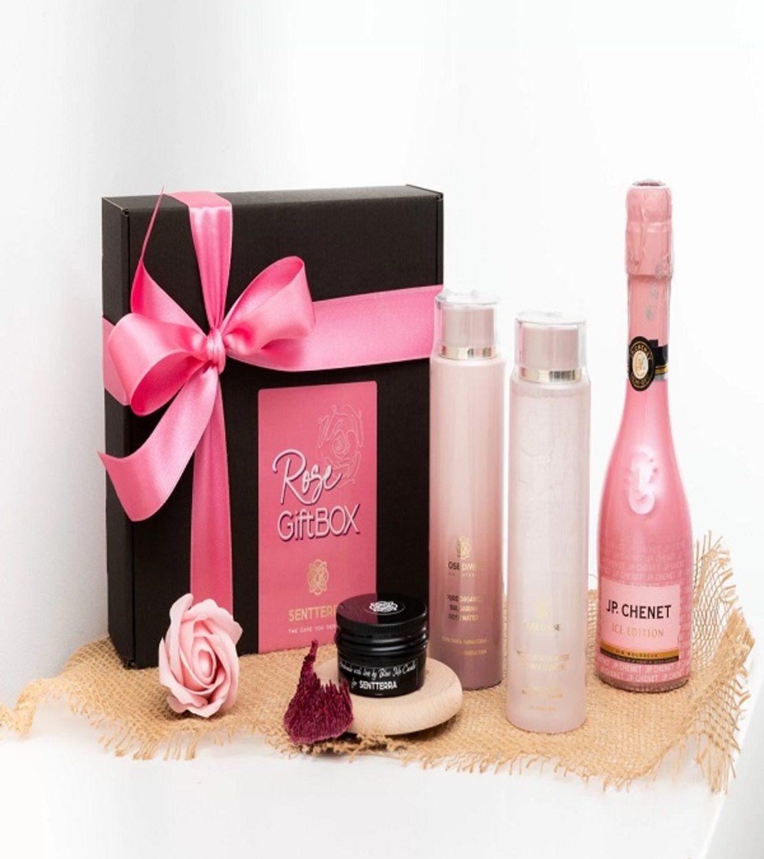ROSE GIFT BOX SENTTERRA-ПОДАРЪЧНА КОЗМЕТИЧНА КУТИЯ