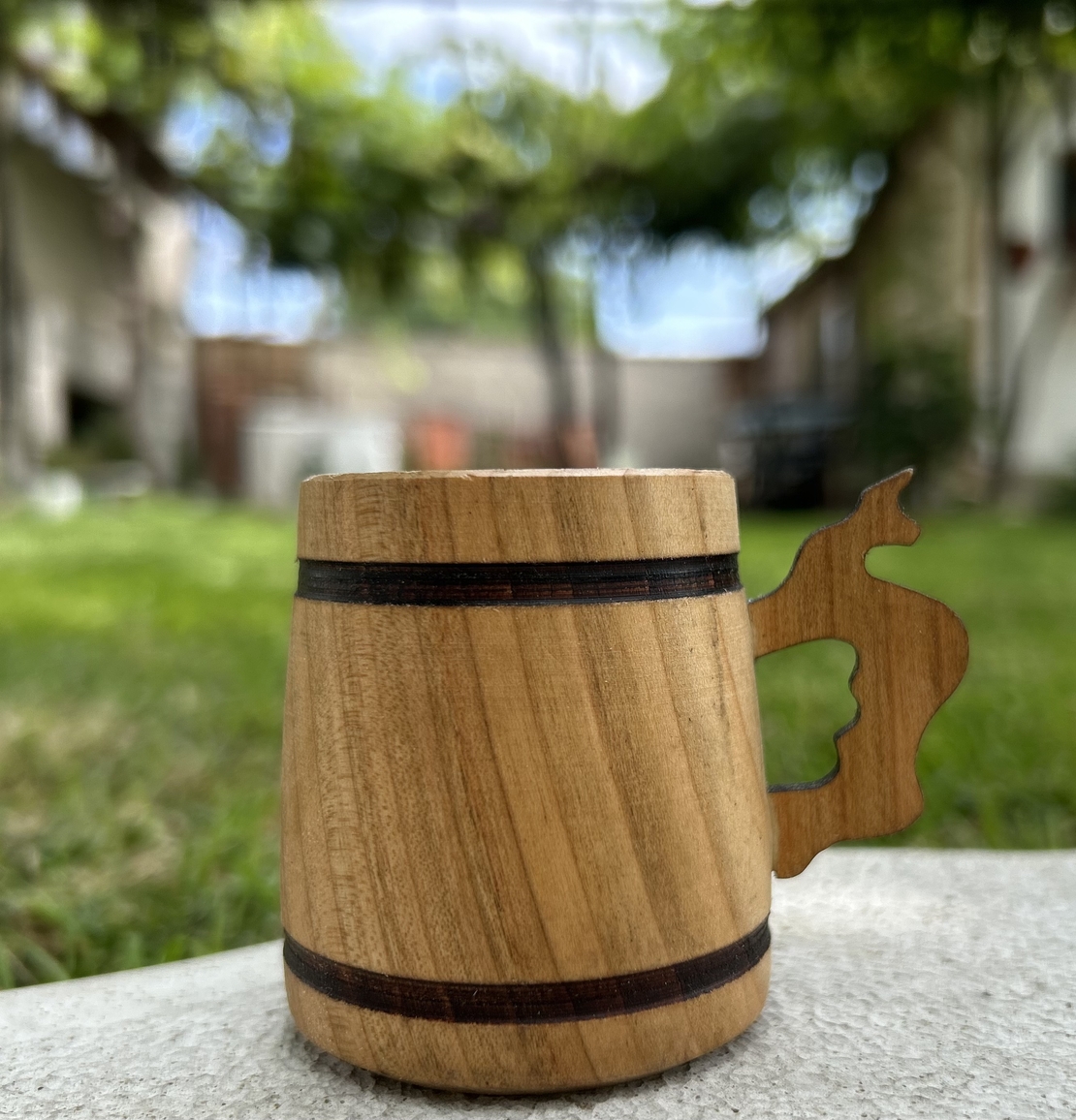 Мини дървена халба