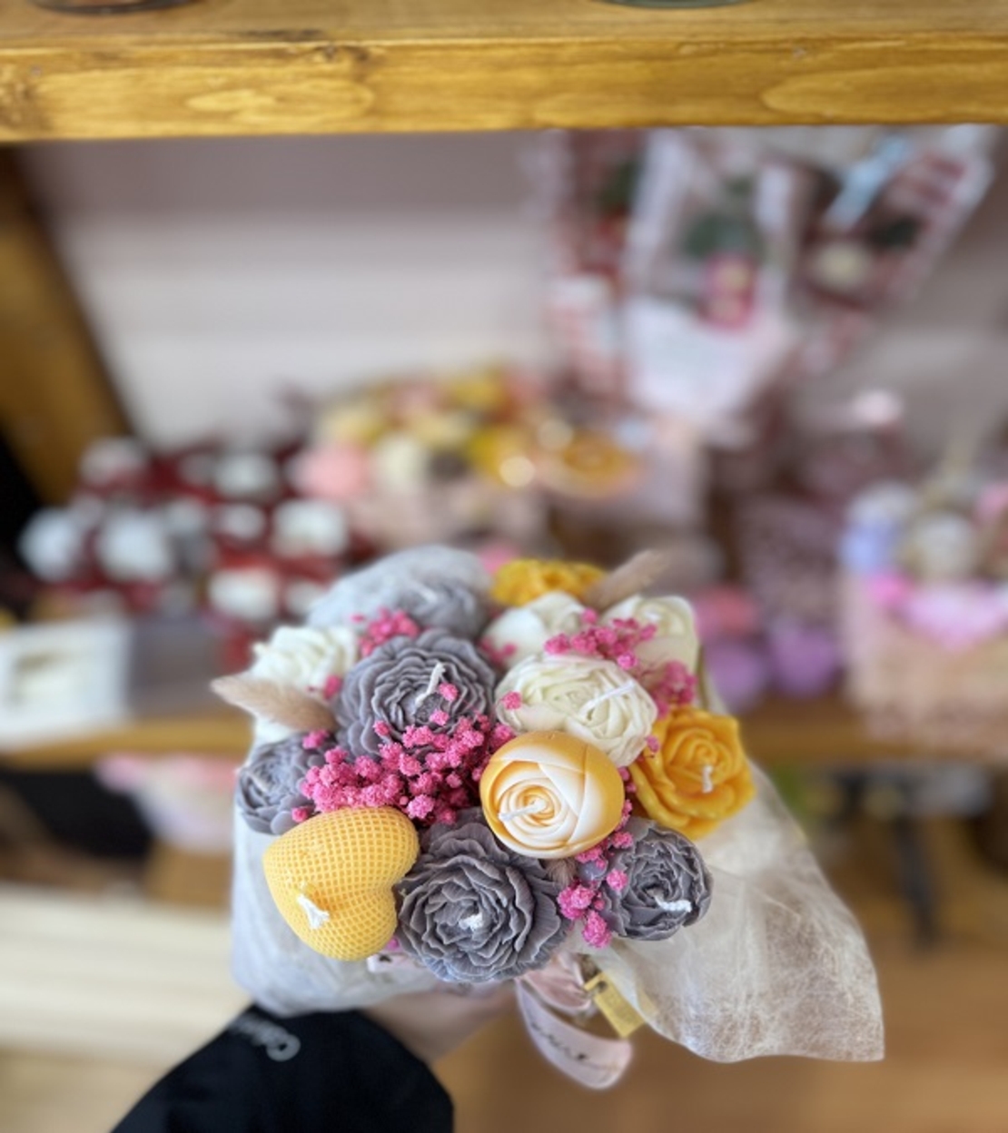 Ръчно изработен аранжиран букет от ароматни свещи – 