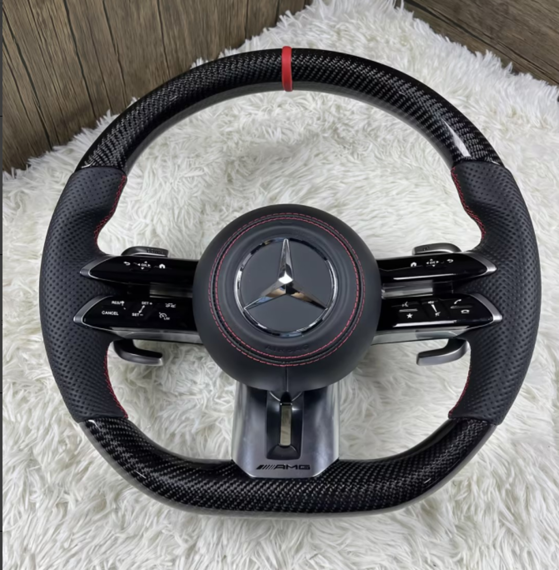 Спортен Кожен/Карбонов Волан AMG Mercedes A/B/C/CLA/CLS/E/G/GLC/GLS