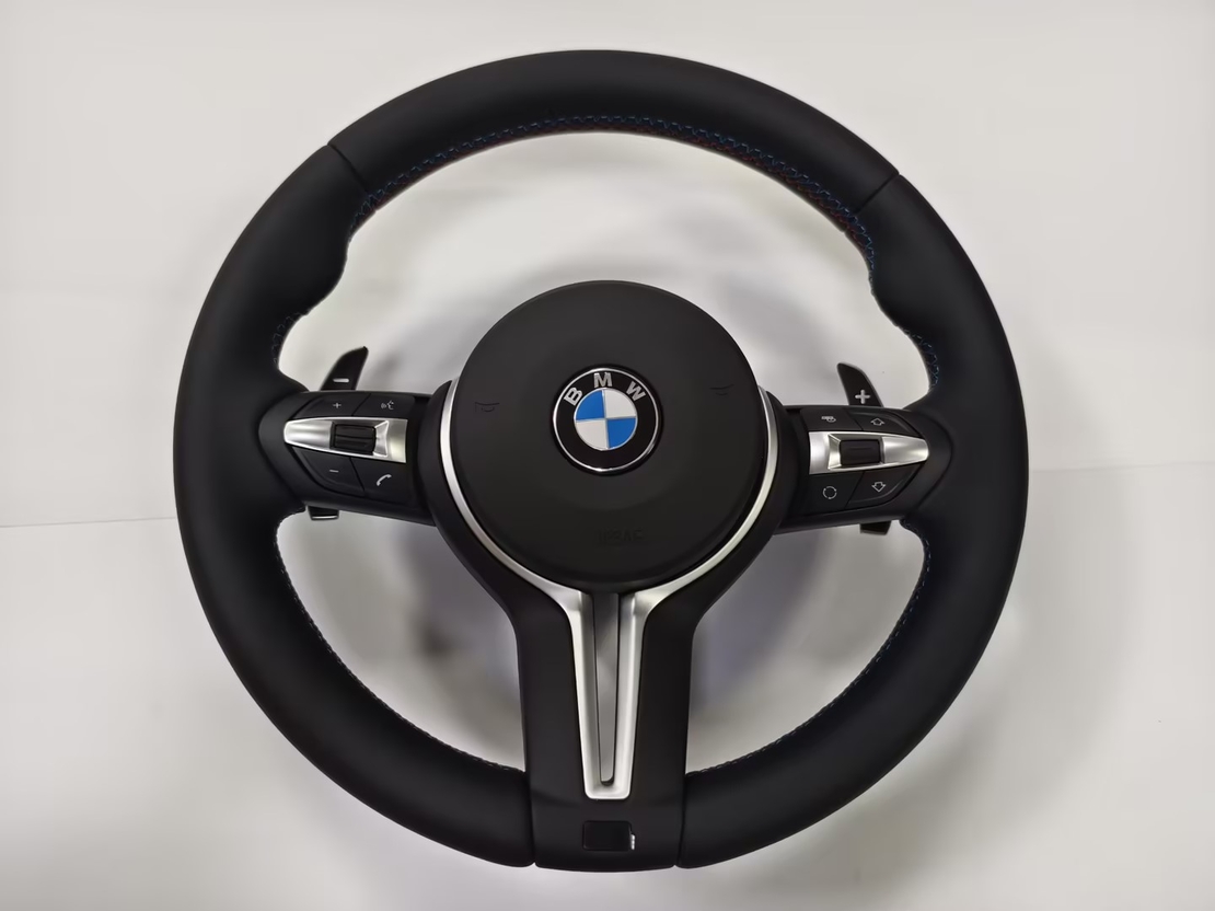 Кожен M Спортен Волан BMW F10/F11/F07/F06/F12/F13/M5/91/F92/F01/F02