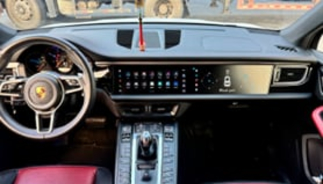 Dual Display 12.3