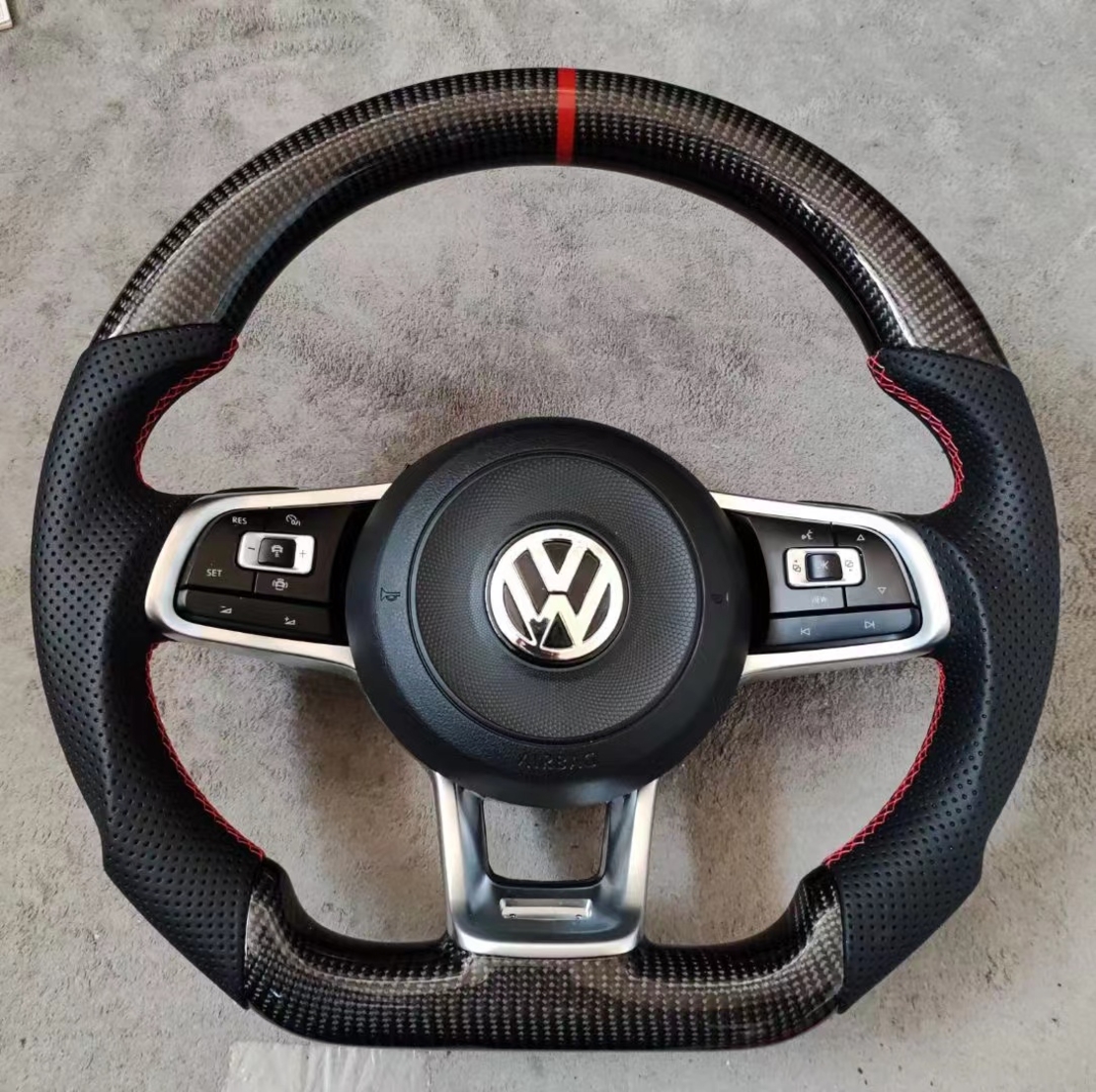 Спортен Карбонов Волан VW Golf Polo/Scirocco/Tiguan/Passat/Touran